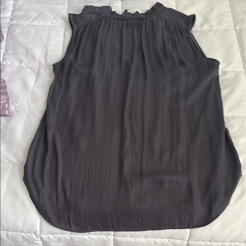 LOFT Charcoal Sleeveless Blouse S - Picture 3 of 4